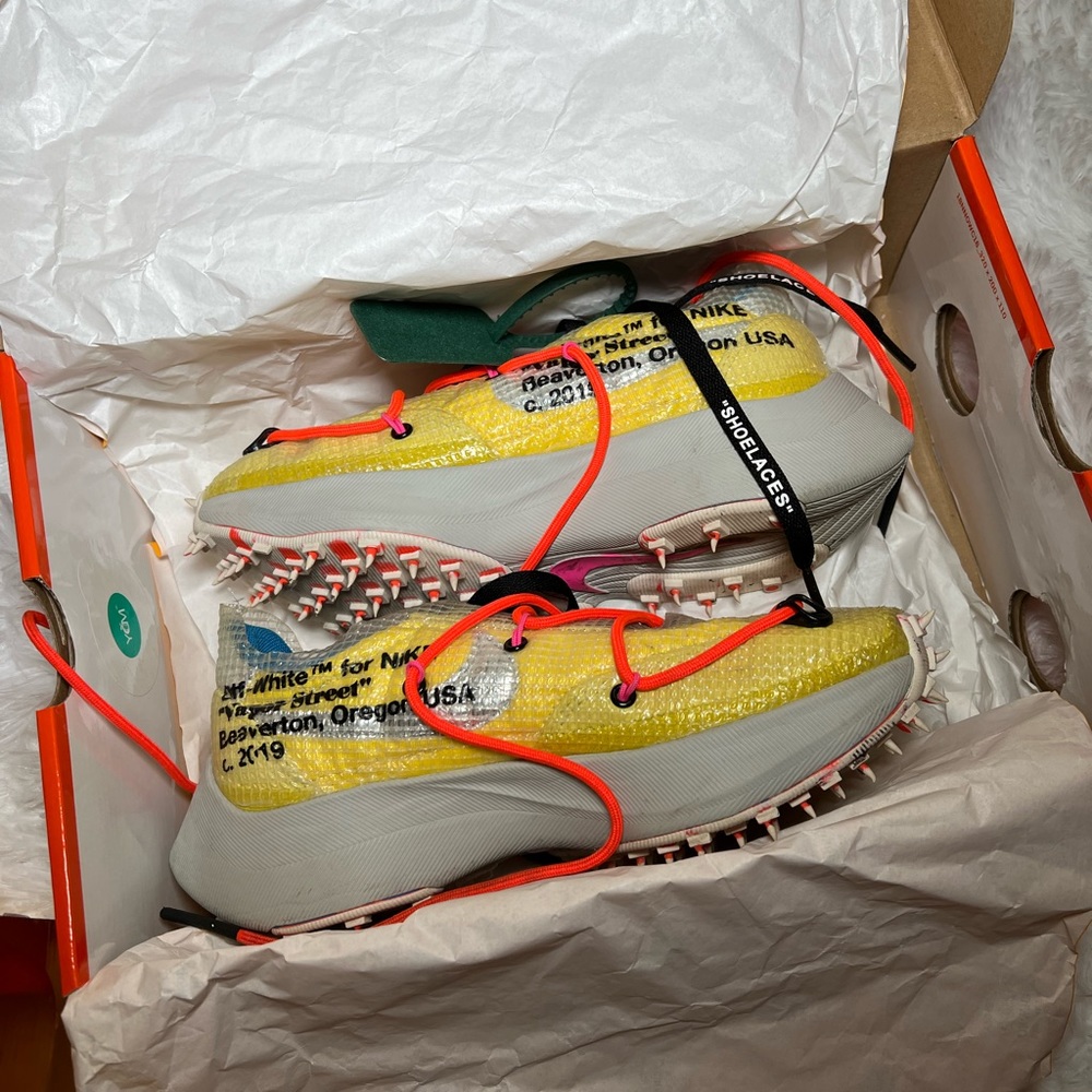 Off-White vapor Nike sneakers - like new!